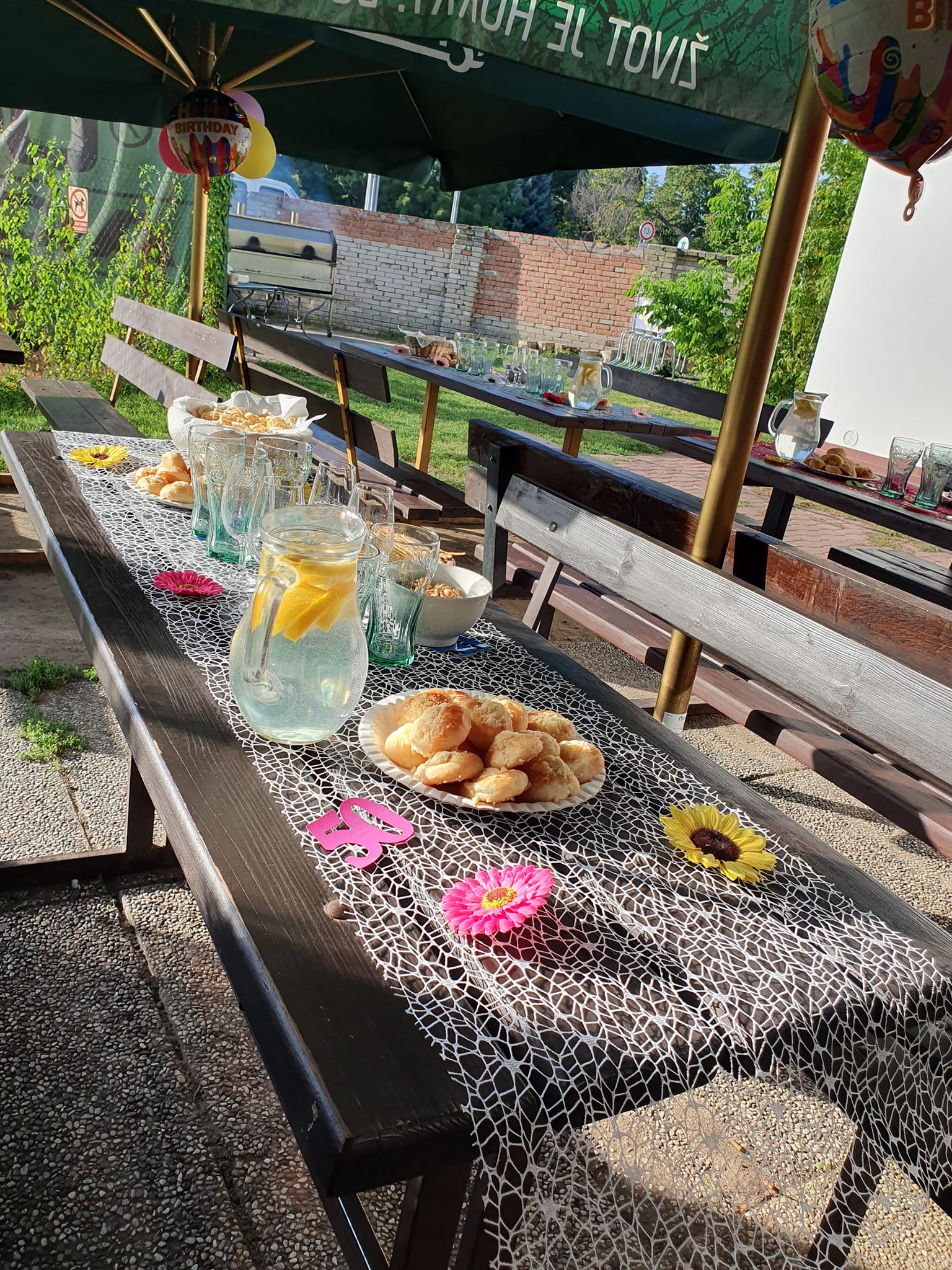 Grilovací akce v létě