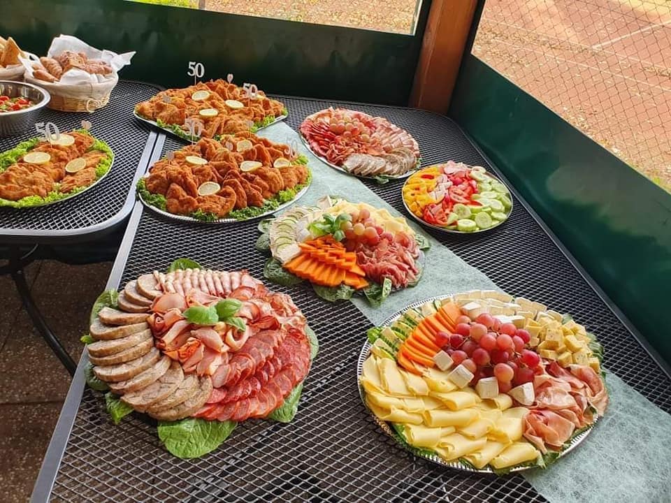 Útulný interiér baru